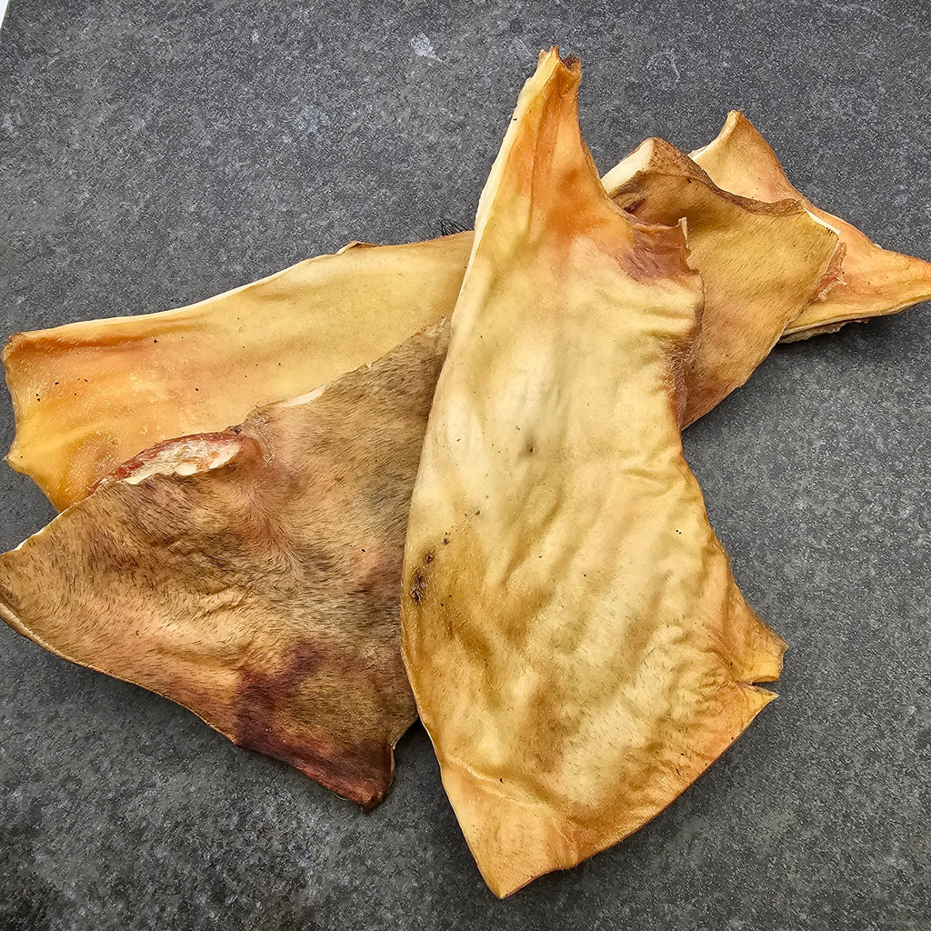Kopfhaut Streifen Rind – ein natürlicher Kausnack für Hunde aus der Schweiz