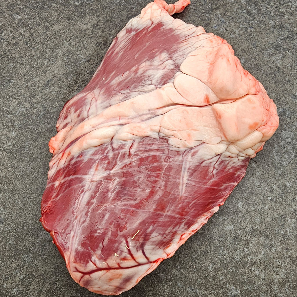 Rinderherz am Stück – rohes Muskelfleisch für Hunde aus der Ostschweiz