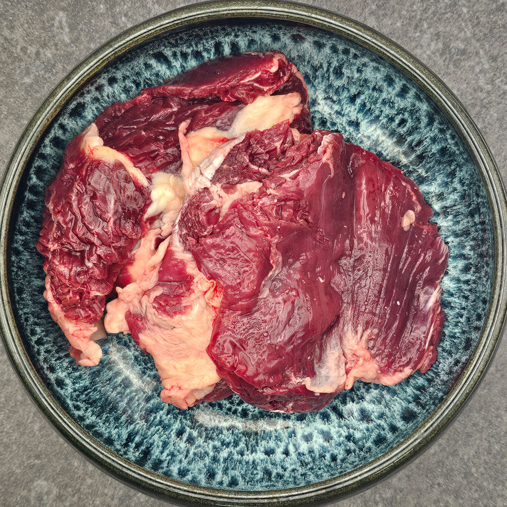 Rindfleisch am Stück – rohes Muskelfleisch für Hunde aus der Ostschweiz