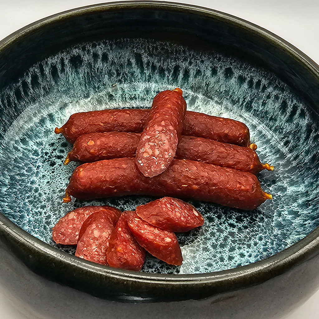 Rindfleisch Landjäger – ein natürlicher Kausnack für Hunde aus der Schweiz